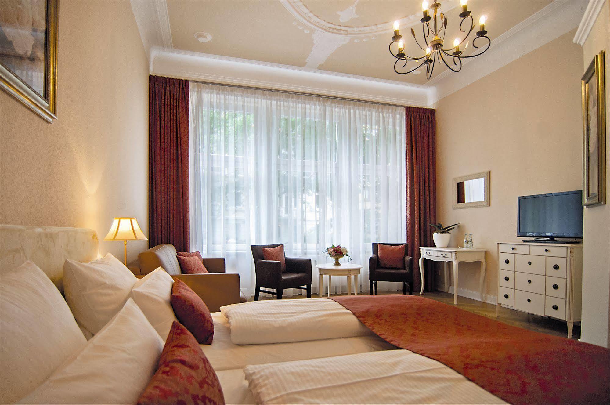 Hotel Mare Хамбург Екстериор снимка